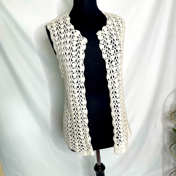 Crochet womens vest  one size - Picture 1 of 4